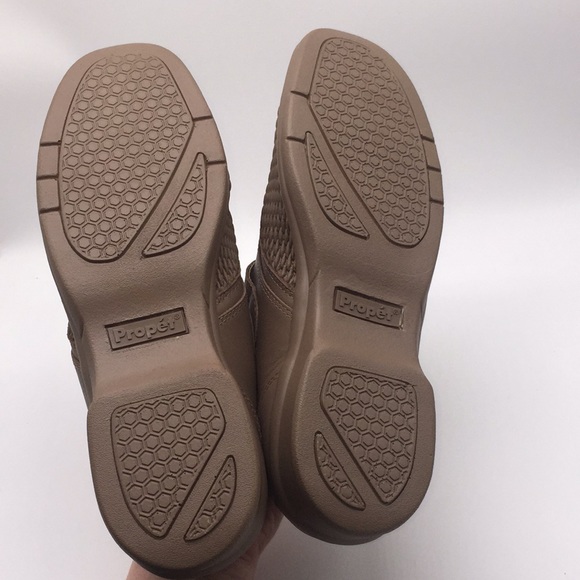 Propet Prudence Taupe W2065 Woman’s Walking Comfort Shoes Size 9.5 Wide Width - Picture 7 of 13
